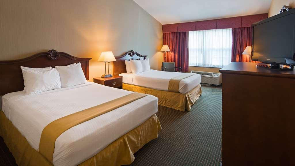 Clarion Inn Falls Church-Arlington Экстерьер фото