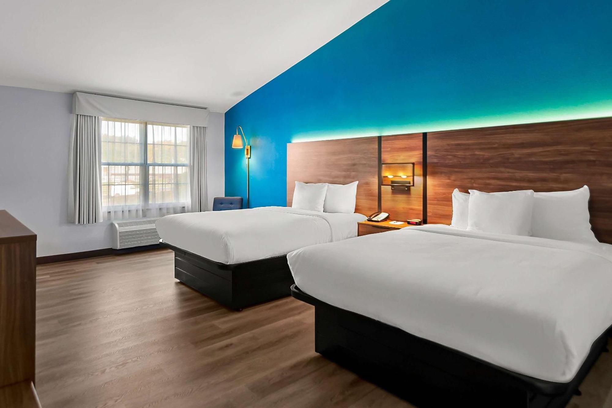 Clarion Inn Falls Church-Arlington Экстерьер фото