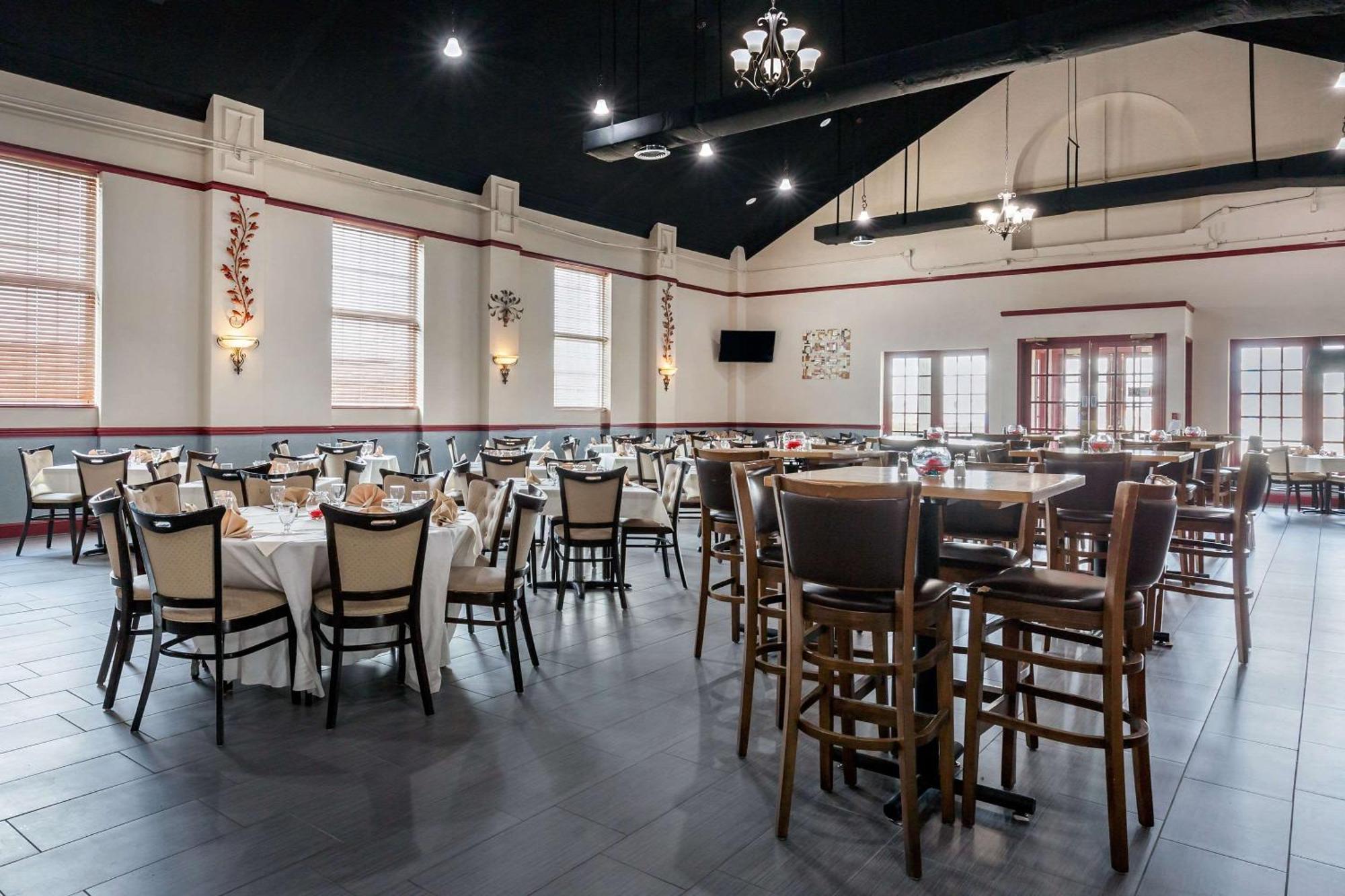 Clarion Inn Falls Church-Arlington Экстерьер фото