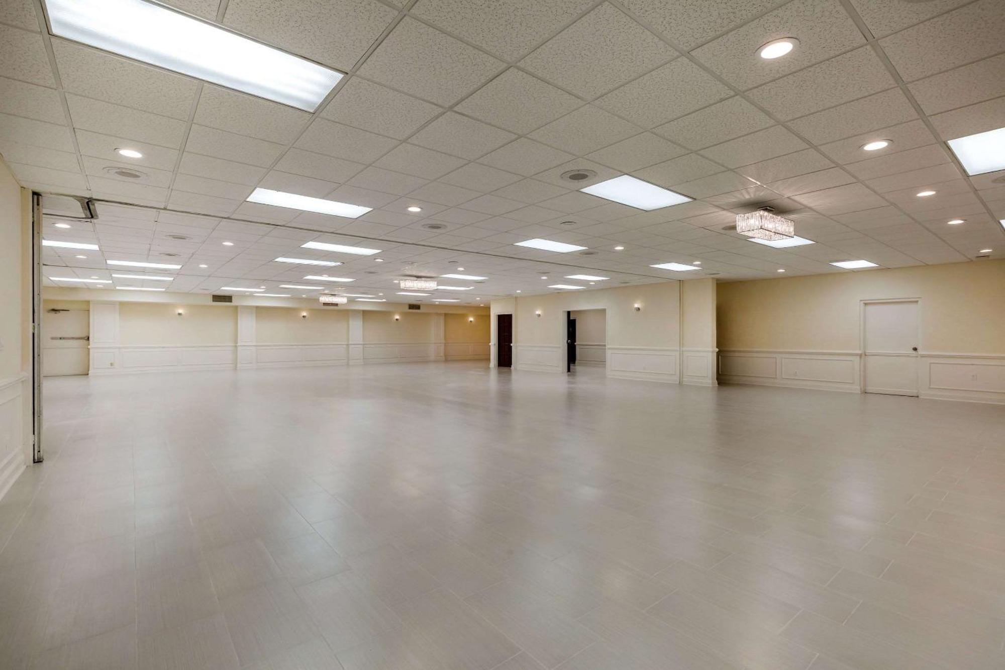 Clarion Inn Falls Church-Arlington Экстерьер фото